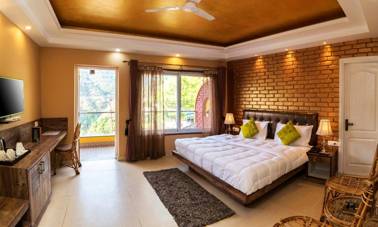 Nirvana Lodge And Lounge Mussoorie Ngoại thất bức ảnh